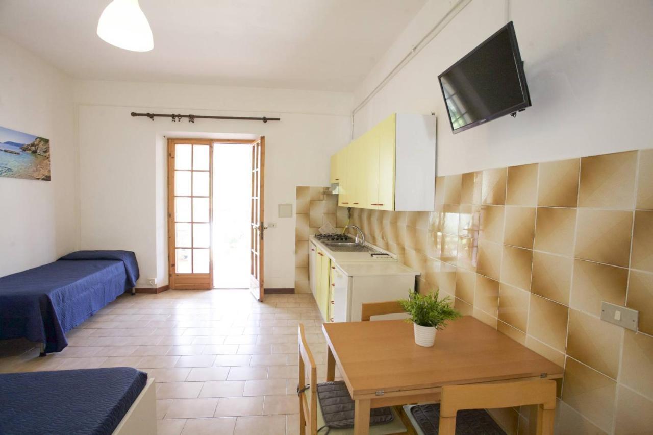 Villa Conti Residence Lacona Room photo