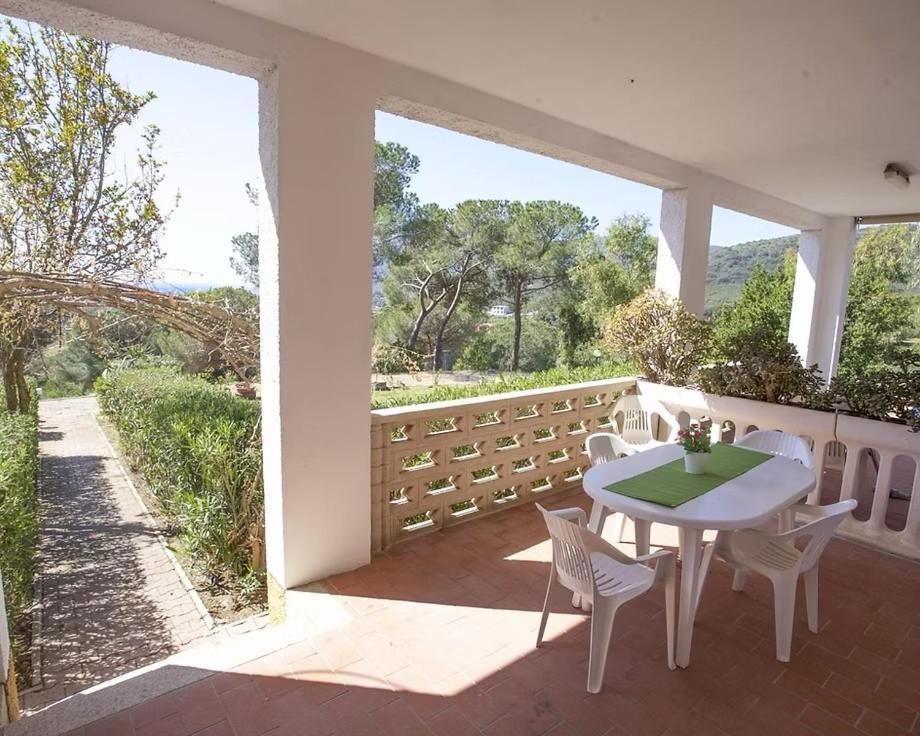 Villa Conti Residence Lacona Exterior photo
